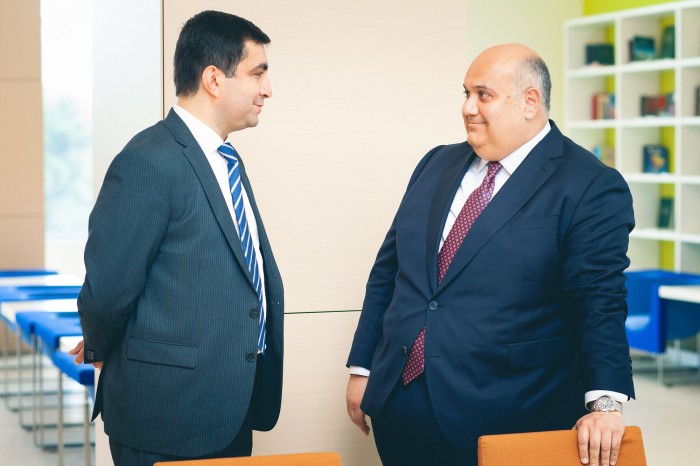 "Yüksəliş" müsabiqəsinin qalibi Kapital Bank-ın əməkdaşları ilə görüşdü - FOTOLAR